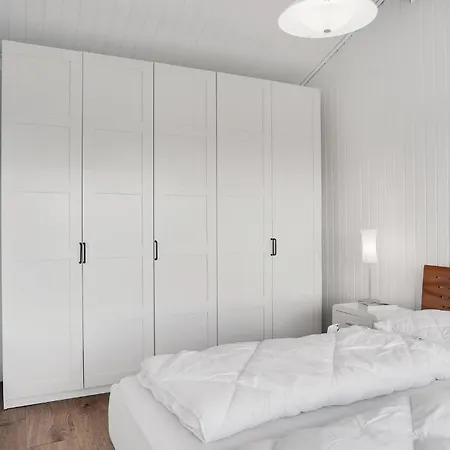 3 Bedroom Stunning In *